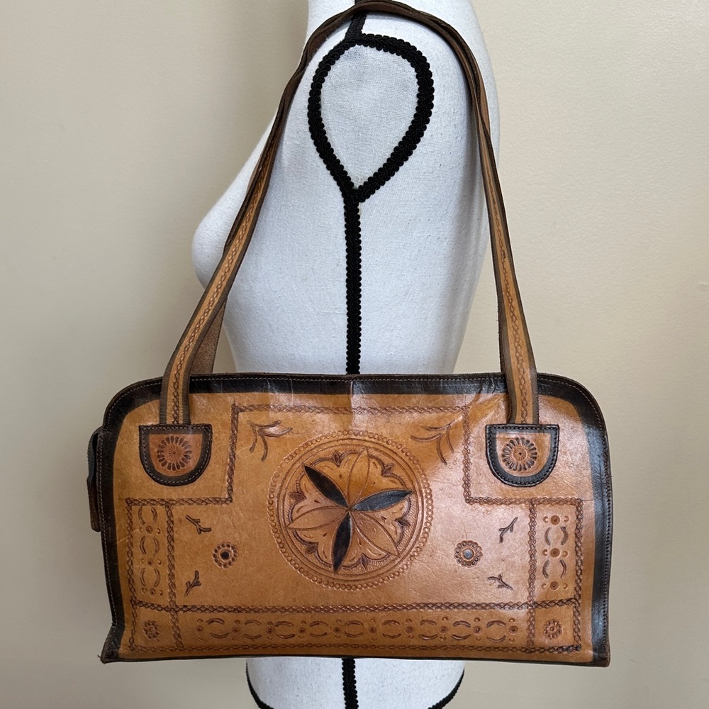 Astro Vintage Leather Shoulder / Hand Bag - Picture 6 of 17